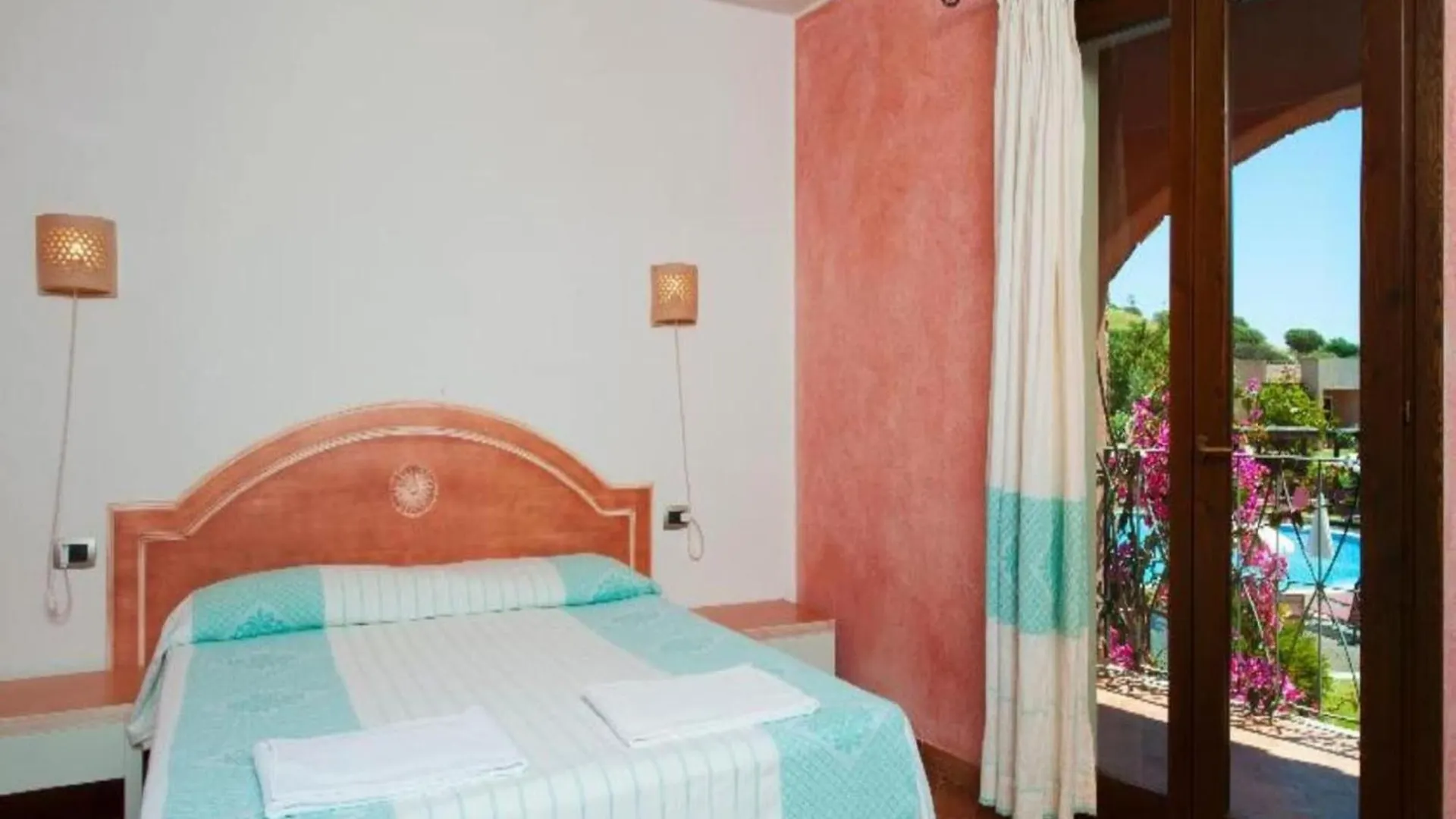 Apartment In Residence With Swimming Pool Villasimius