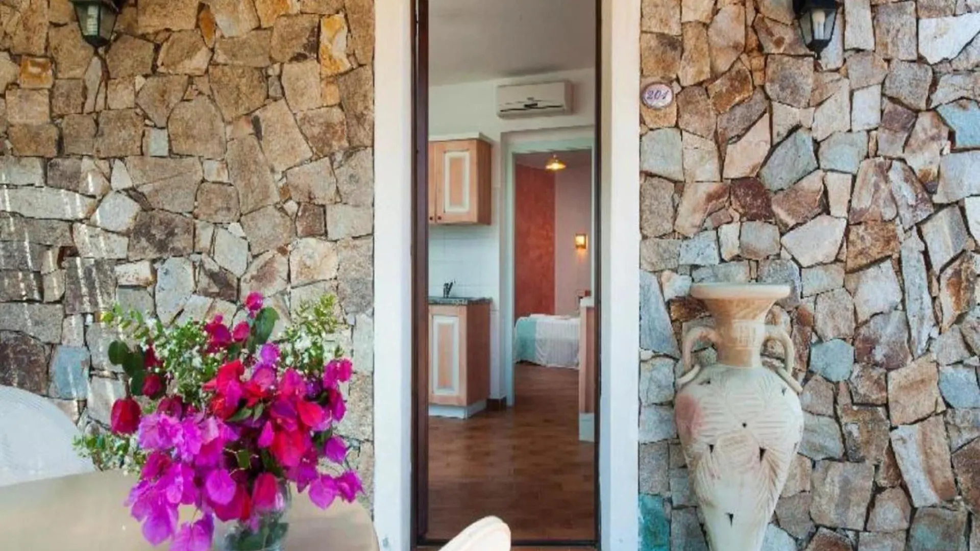 Apartment In Residence With Swimming Pool Villasimius Italien