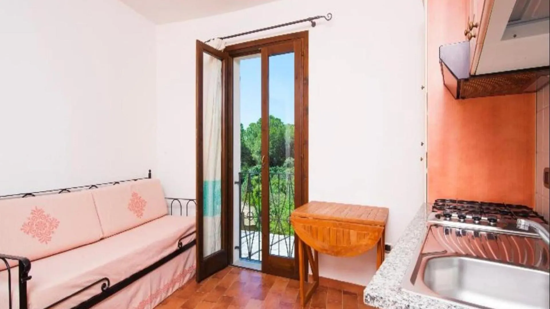 Apartment In Residence With Swimming Pool Villasimius